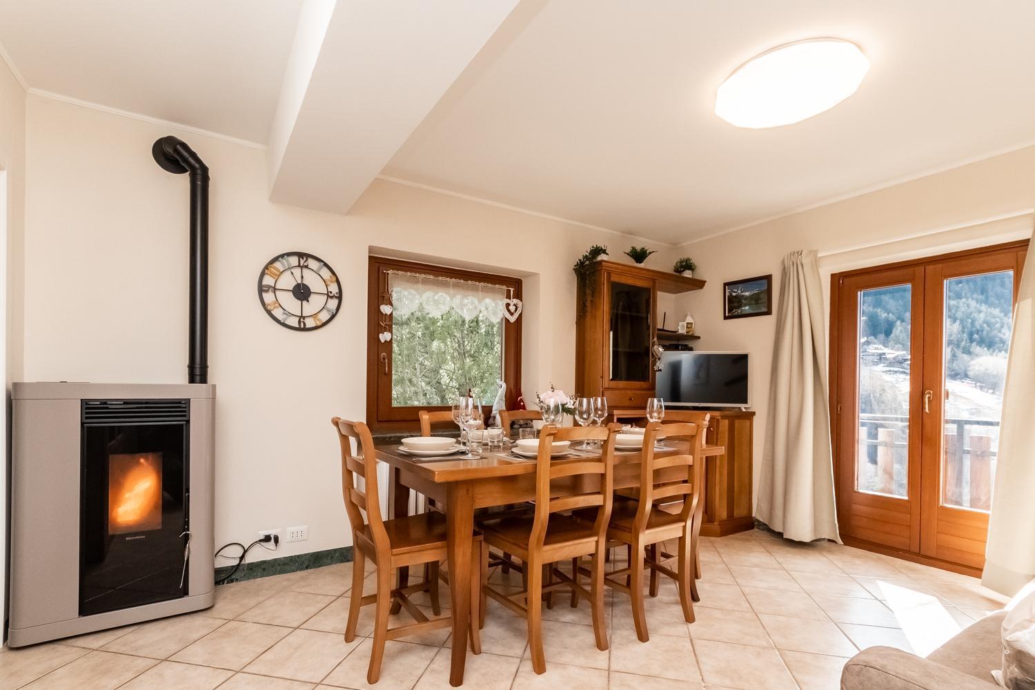 Relax & Sports -Cervinia- Maison Valtournenche Ngoại thất bức ảnh